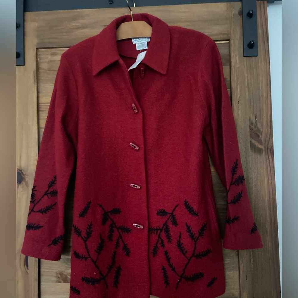 New-Wool Conrad C jacketRed jacket size Small 100% wool